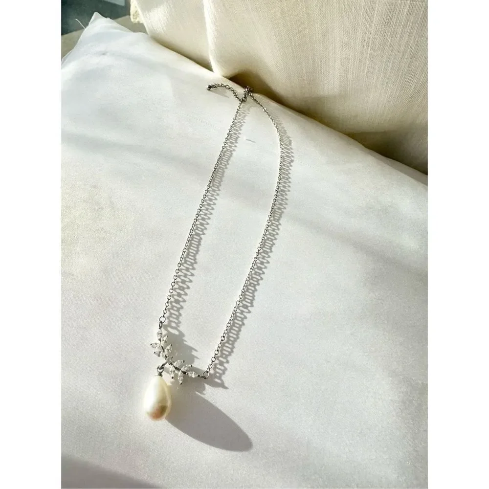 Charming Charlie faux pearl cubic zirconia delicate necklace